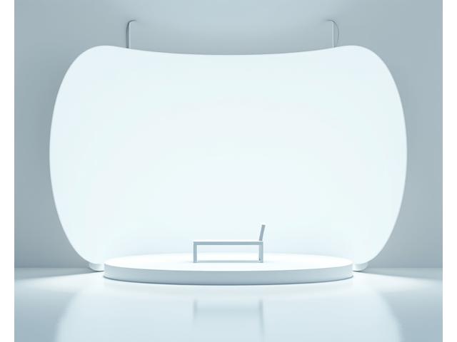 Décor modulable sur cyc wall blanc infini pour production vidéo